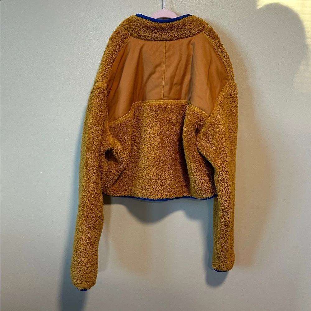 Nike Tan Fleece Jacket with Blue Trim kids size small